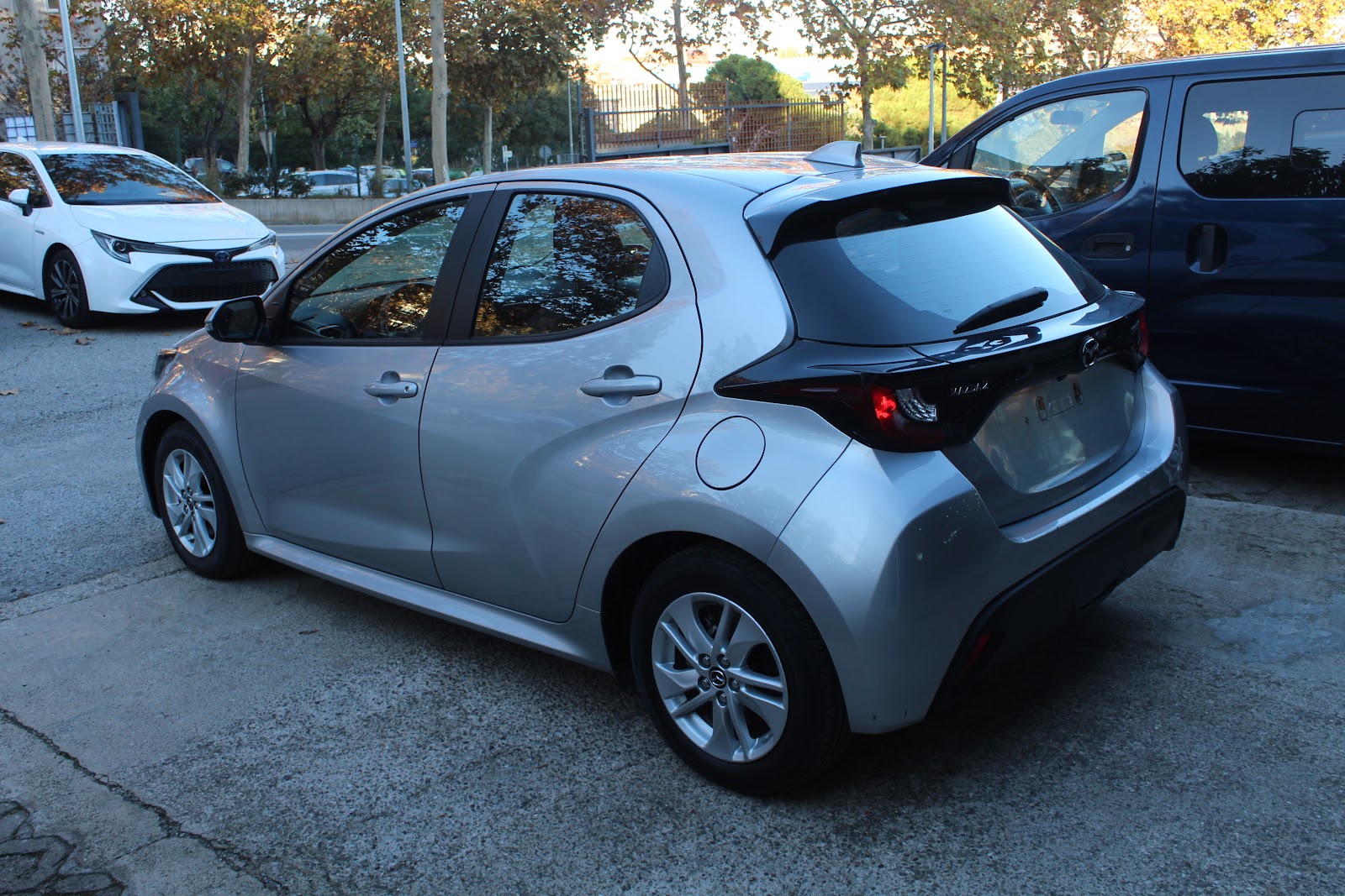 Foto 5 de MAZDA 2 2023 en venta en CSV Motor VALDEFUENTES