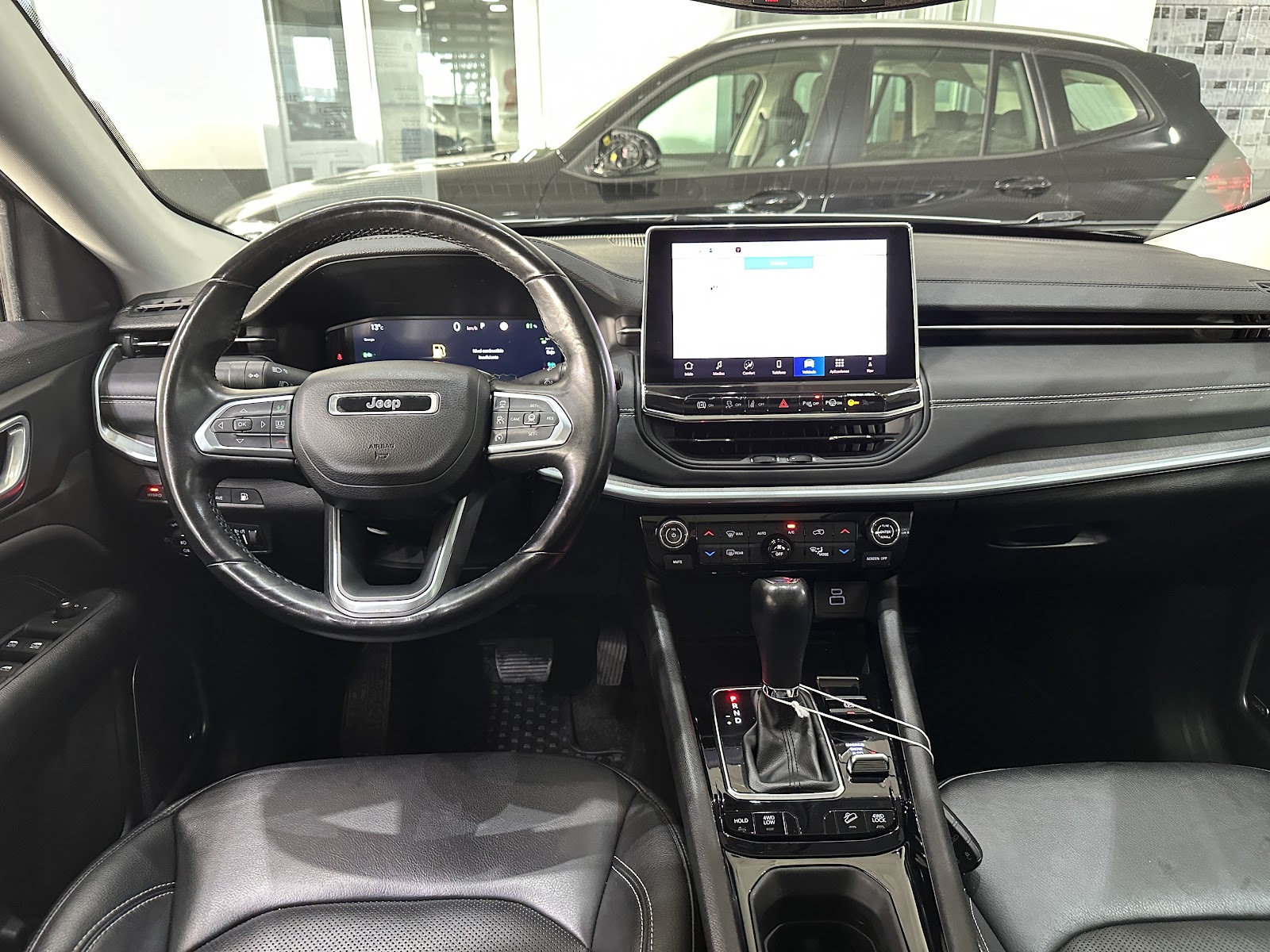 Foto 11 de JEEP COMPASS 2022 en venta en CSV Motor VALDEFUENTES