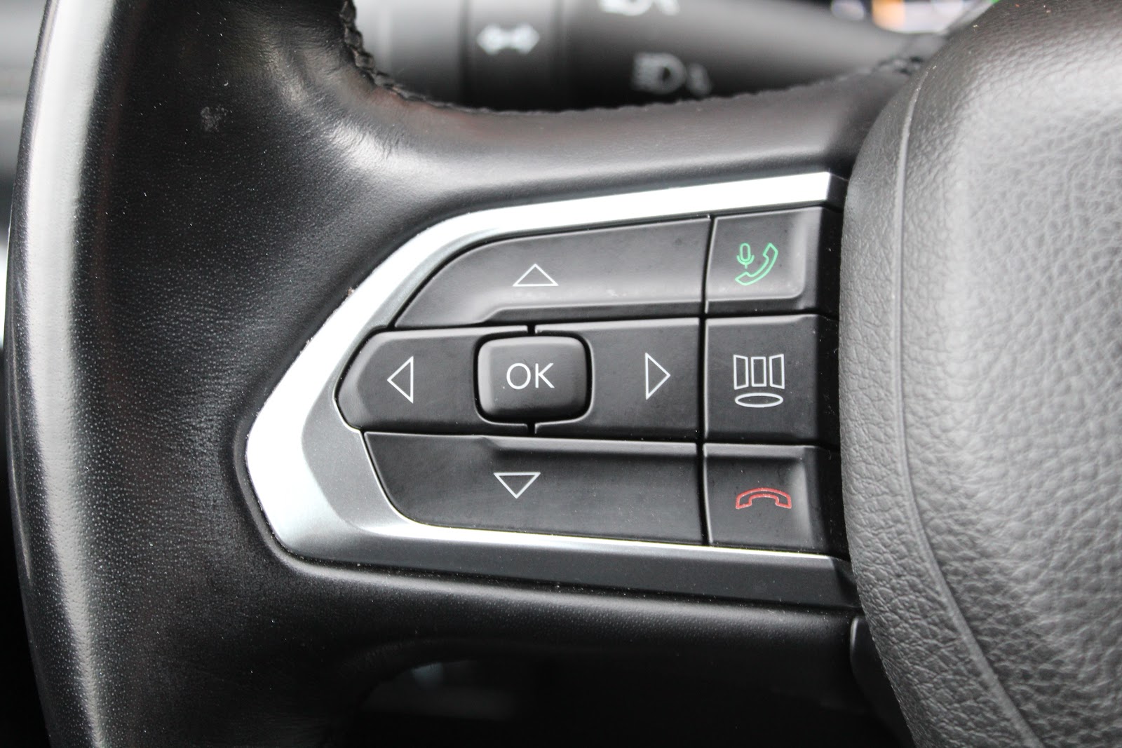 Foto 12 de JEEP COMPASS 2022 en venta en CSV Motor VALDEFUENTES