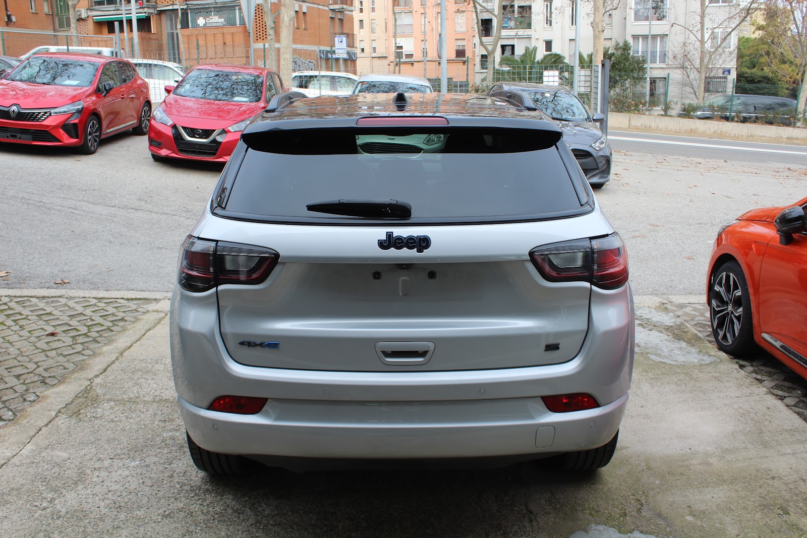 Foto 6 de JEEP COMPASS 2022 en venta en CSV Motor VALDEFUENTES