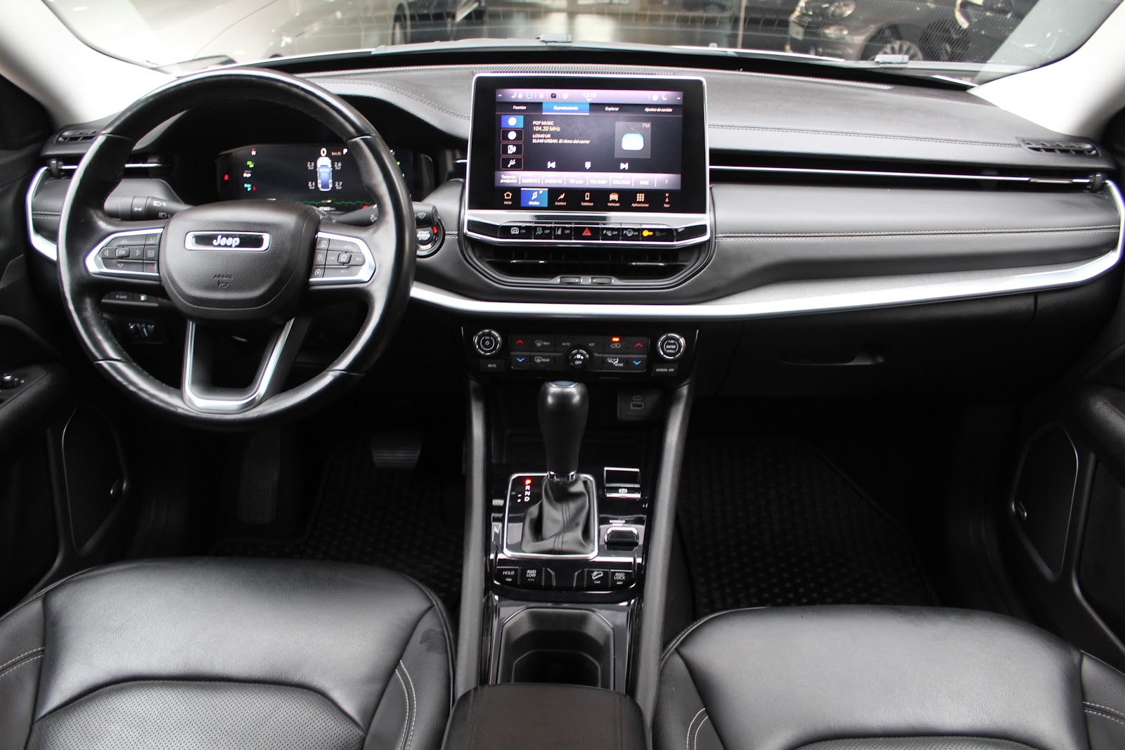 Foto 10 de JEEP COMPASS 2022 en venta en CSV Motor VALDEFUENTES
