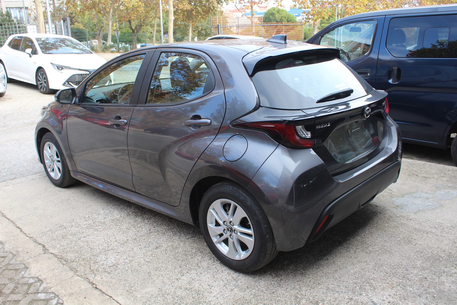 Foto 5 de MAZDA 2 2023 en venta en CSV Motor VALDEFUENTES
