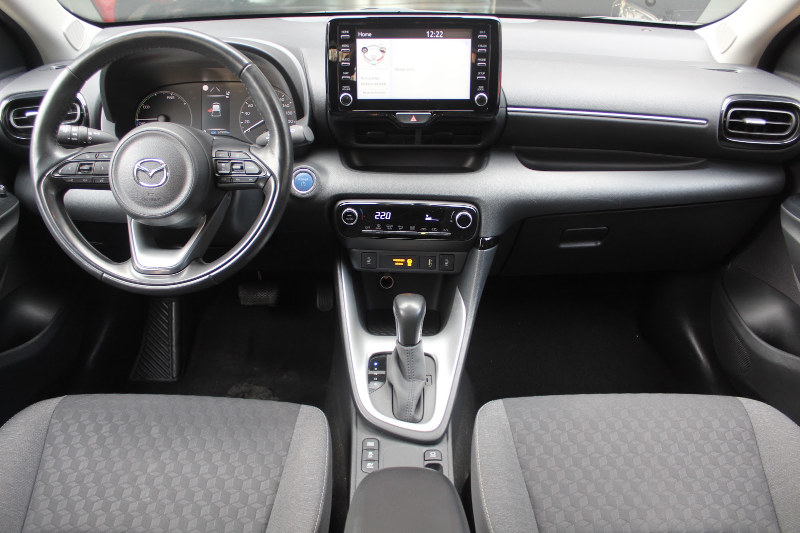 Foto 10 de MAZDA 2 2023 en venta en CSV Motor VALDEFUENTES