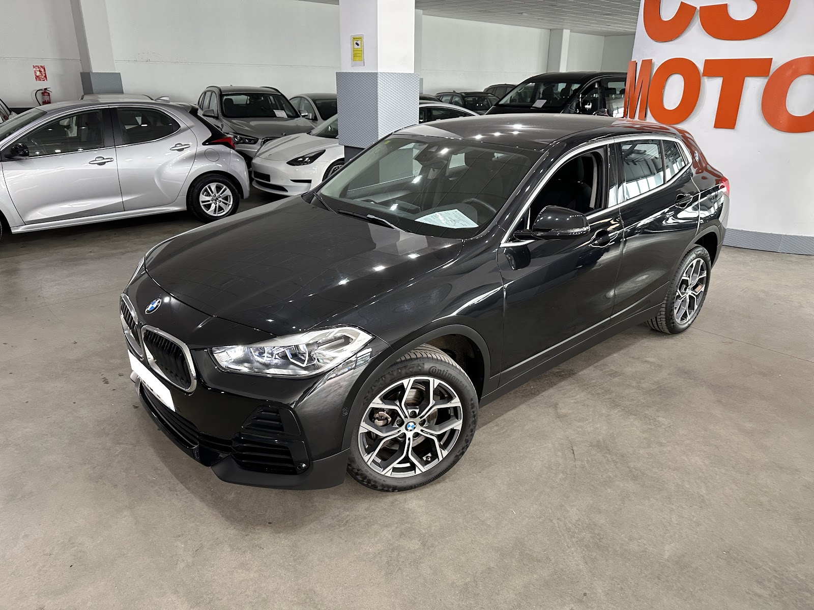 Foto 3 de BMW X2 2023 en venta en CSV Motor VALDEFUENTES · color Negro Metalizado