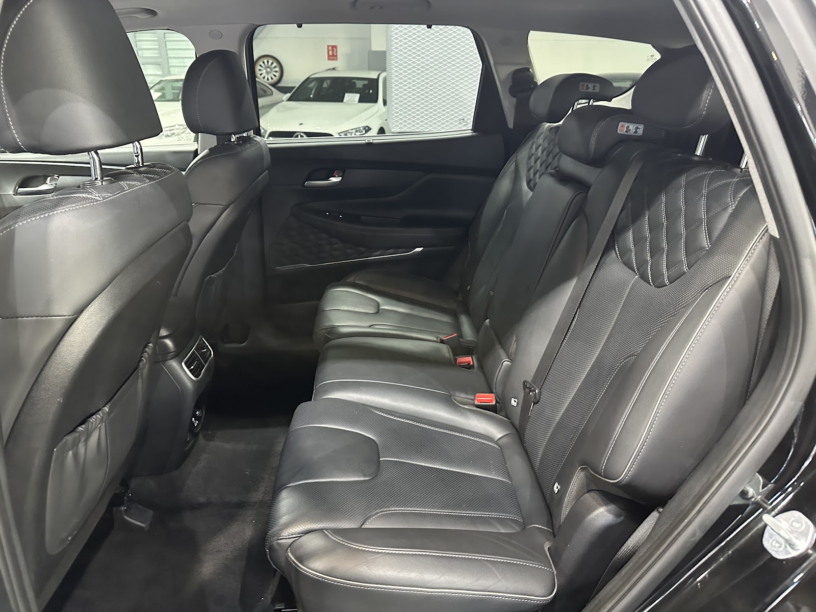 Foto 11 de HYUNDAI SANTA FE 2023 en venta en CSV Motor VALDEFUENTES