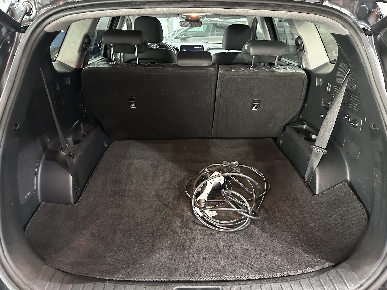 Foto 8 de HYUNDAI SANTA FE 2023 en venta en CSV Motor VALDEFUENTES