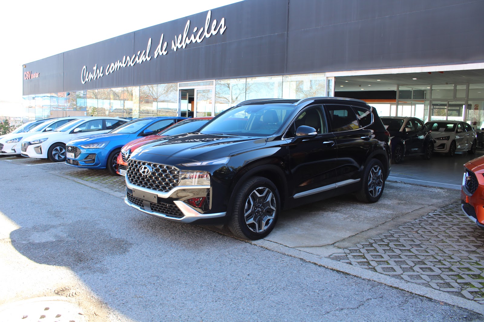 Foto 1 de Hyundai Santa Fe 2023 en venta en CSV Motor BARCELONA · color Negro Metalizado