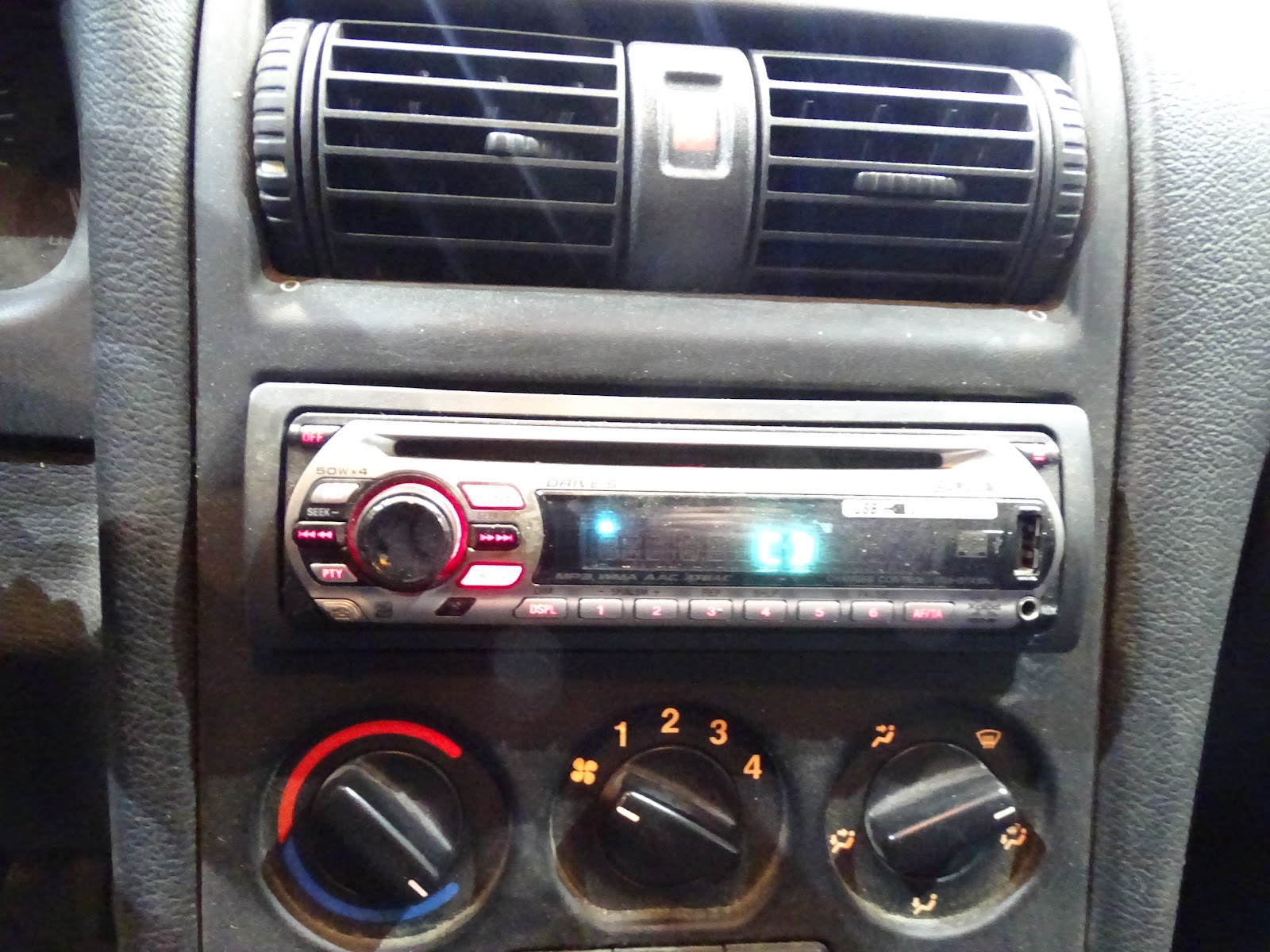 Foto 9 de OPEL ASTRA 1988 en venta en CSV Motor VALDEFUENTES