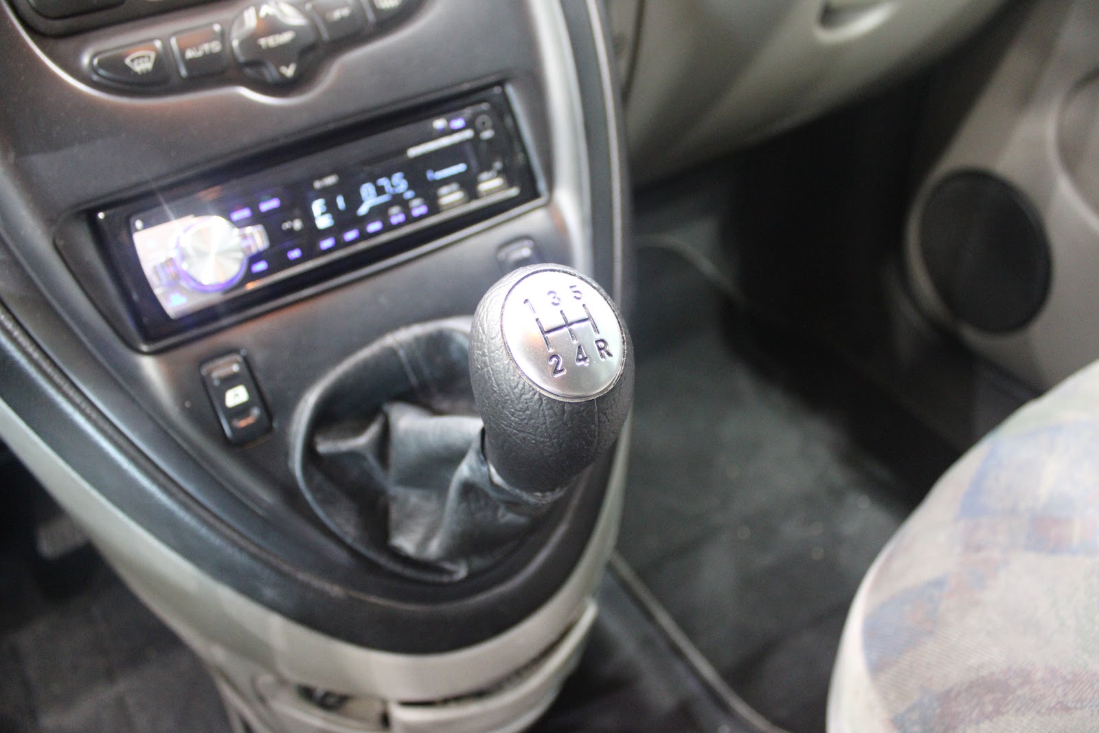Foto 13 de CITROËN XSARA 2000 en venta en CSV Motor