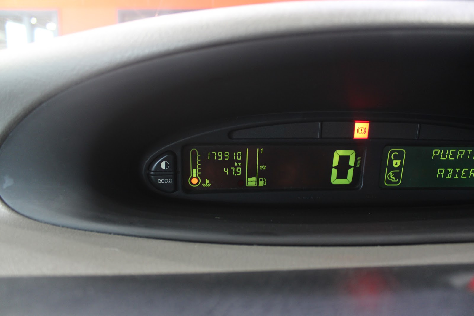 Foto 10 de CITROËN XSARA 2000 en venta en CSV Motor
