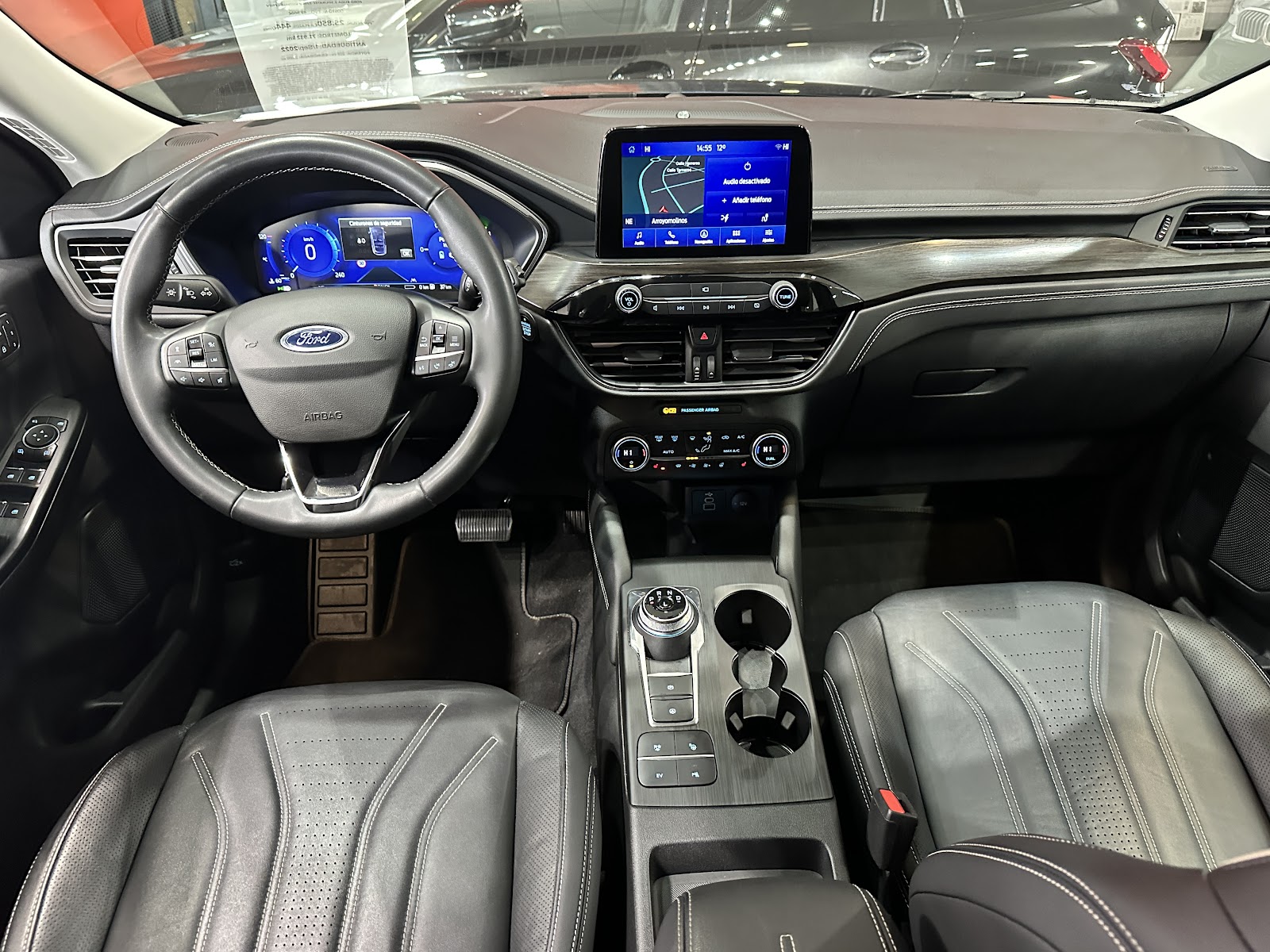 Foto 12 de FORD KUGA 2022 en venta en CSV Motor VALDEFUENTES