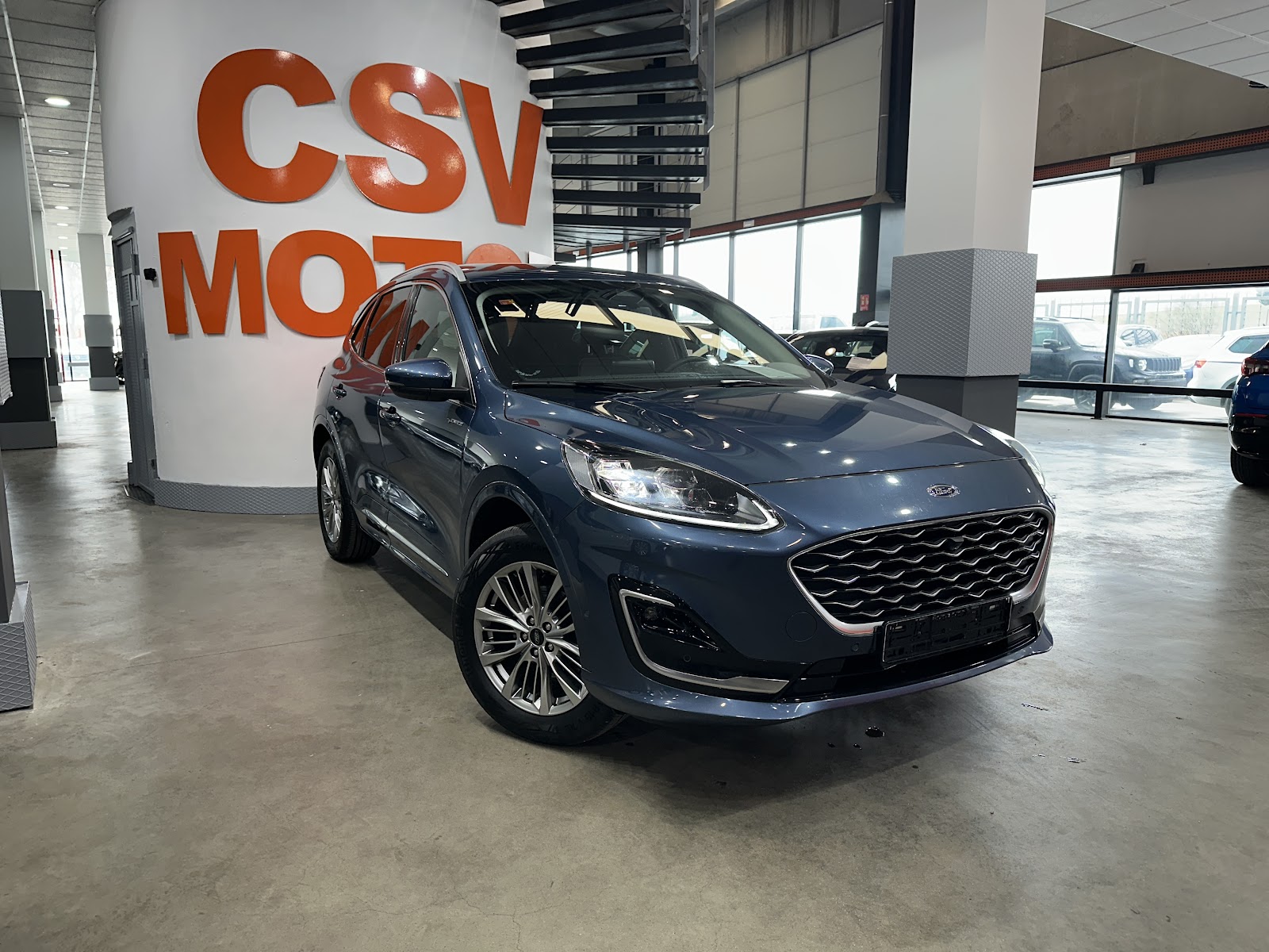 Foto 4 de FORD KUGA 2022 en venta en CSV Motor VALDEFUENTES