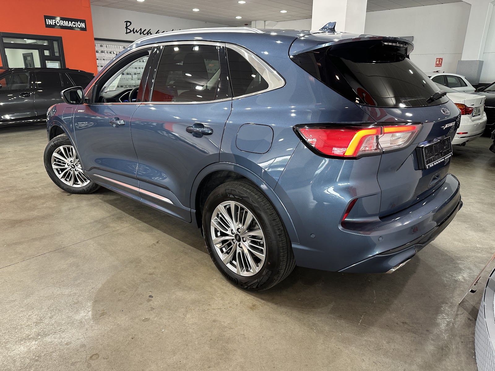 Foto 5 de FORD KUGA 2022 en venta en CSV Motor VALDEFUENTES