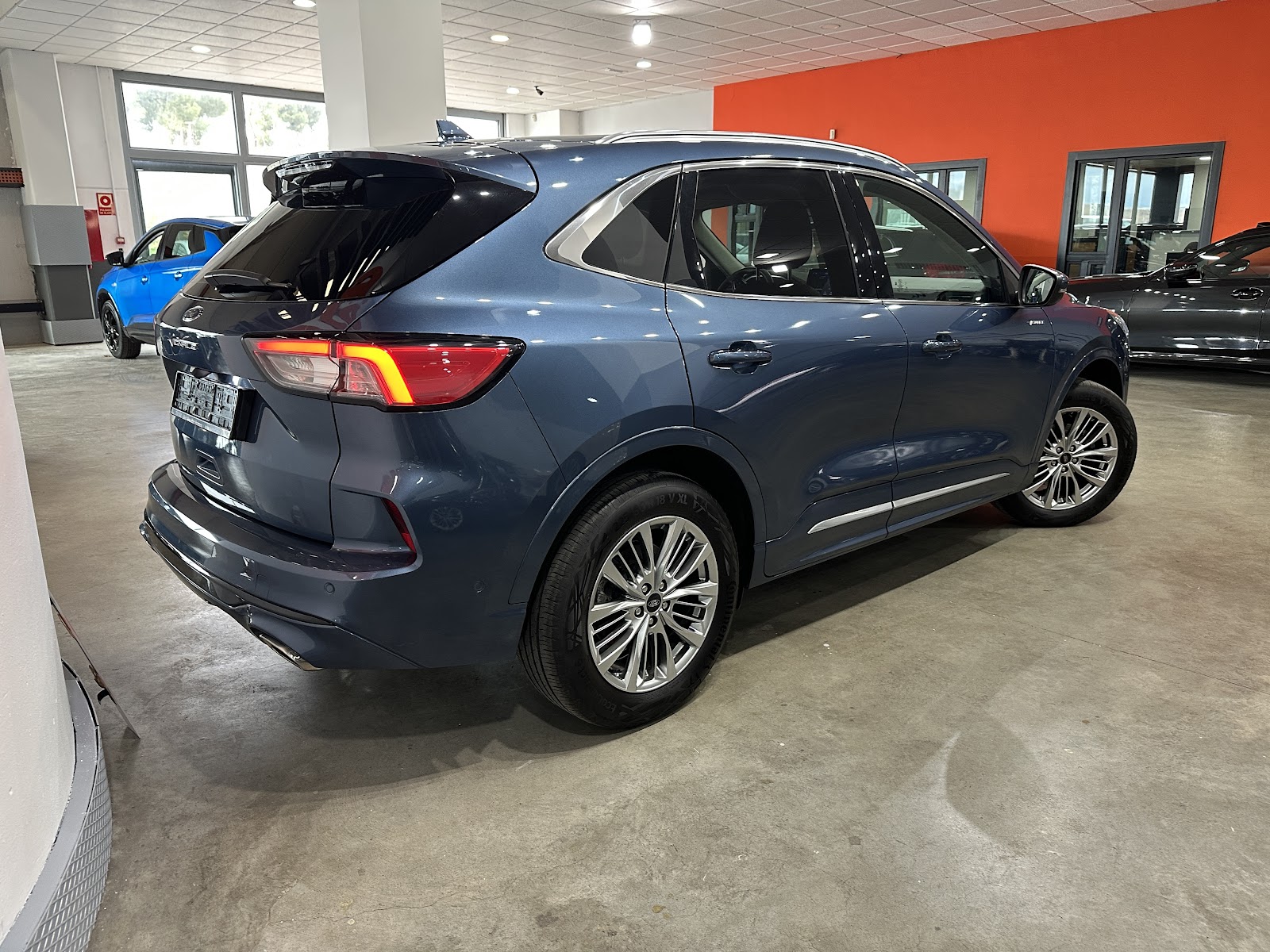 Foto 6 de FORD KUGA 2022 en venta en CSV Motor VALDEFUENTES