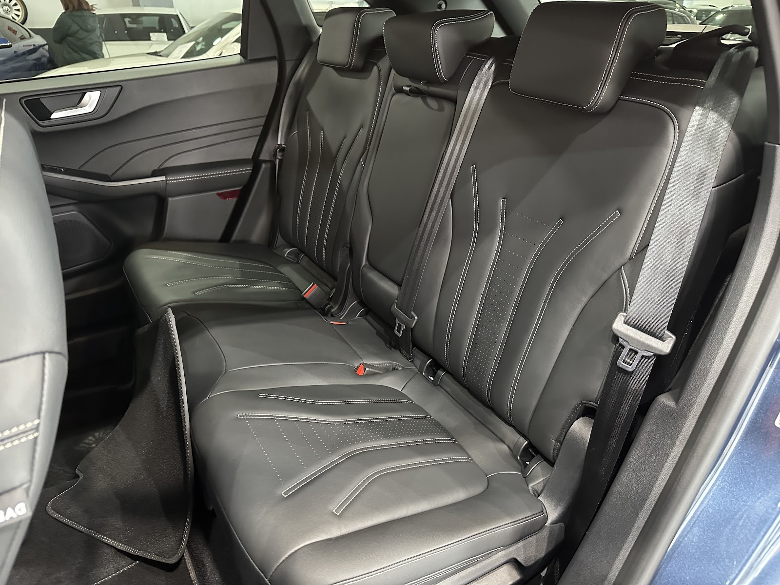 Foto 10 de FORD KUGA 2022 en venta en CSV Motor VALDEFUENTES