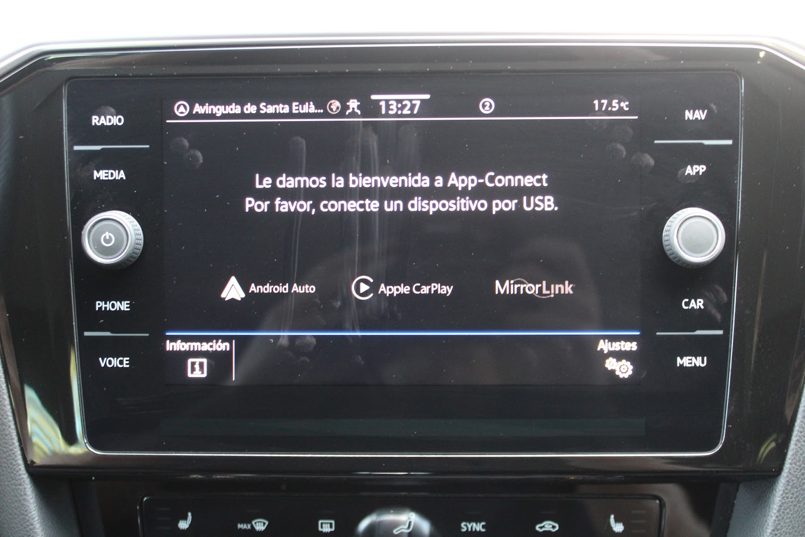 Foto 18 de VOLKSWAGEN PASSAT 2021 en venta en CSV Motor VALDEFUENTES