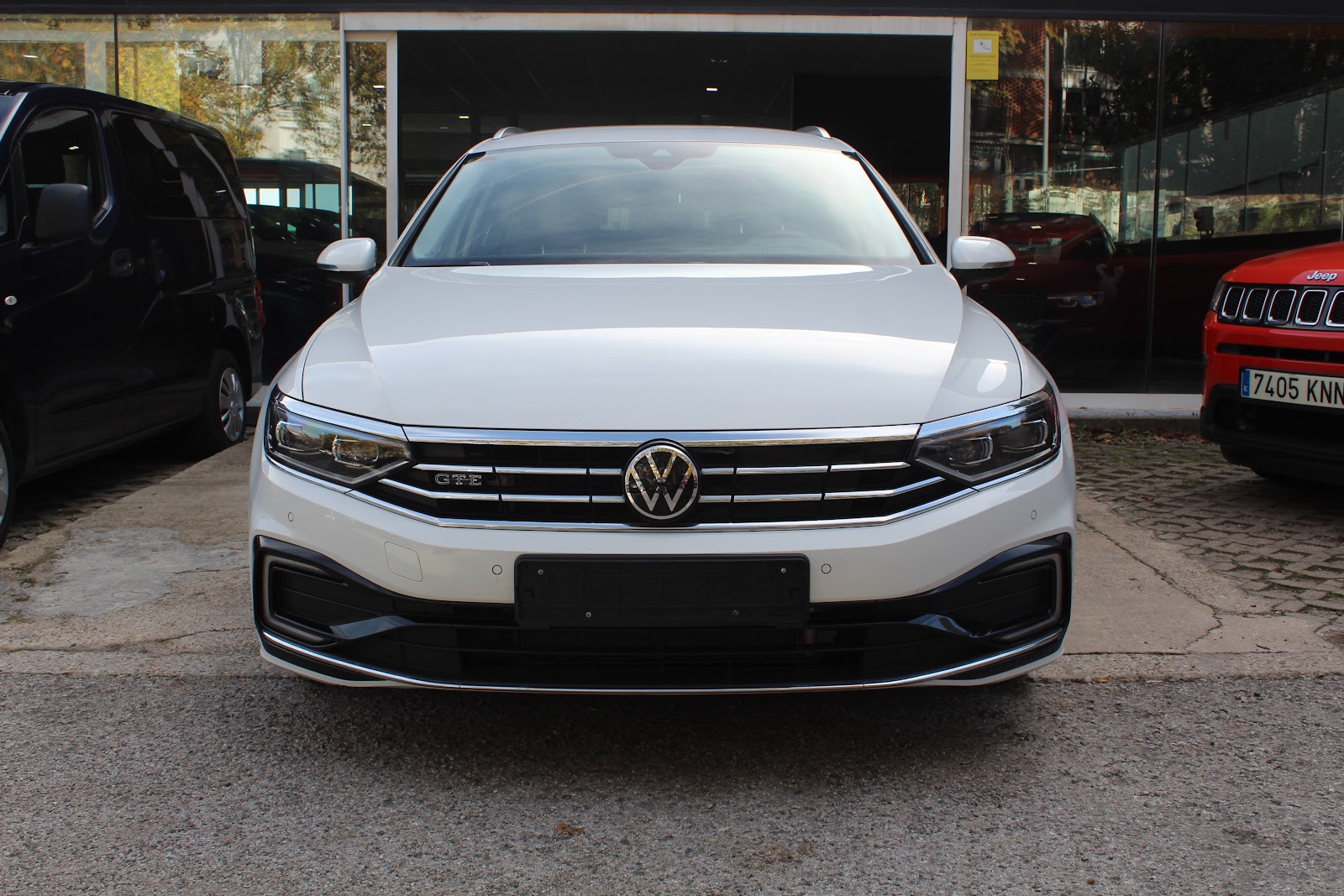 Foto 3 de VOLKSWAGEN PASSAT 2021 en venta en CSV Motor VALDEFUENTES