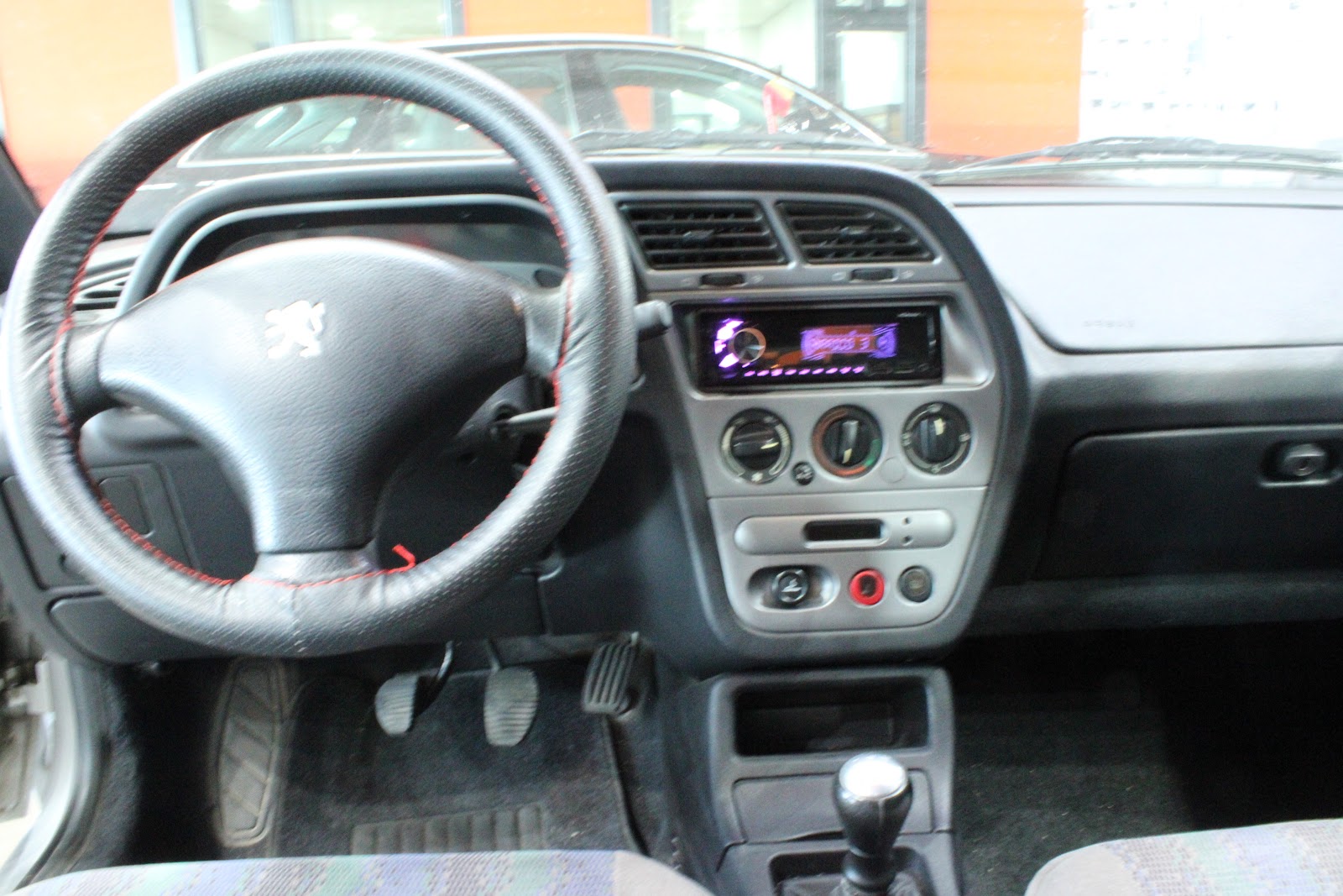 Foto 11 de PEUGEOT 306 1999 en venta en CSV Motor VALDEFUENTES