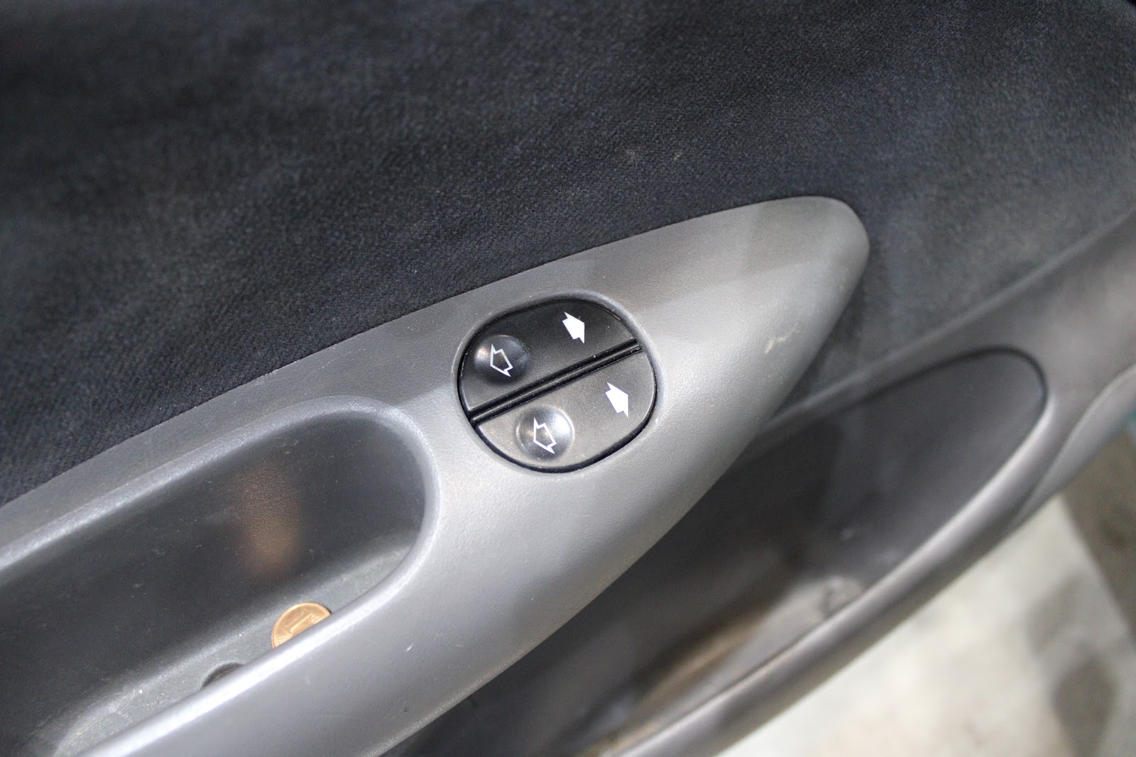 Foto 6 de FORD FIESTA 2000 en venta en CSV Motor VALDEFUENTES