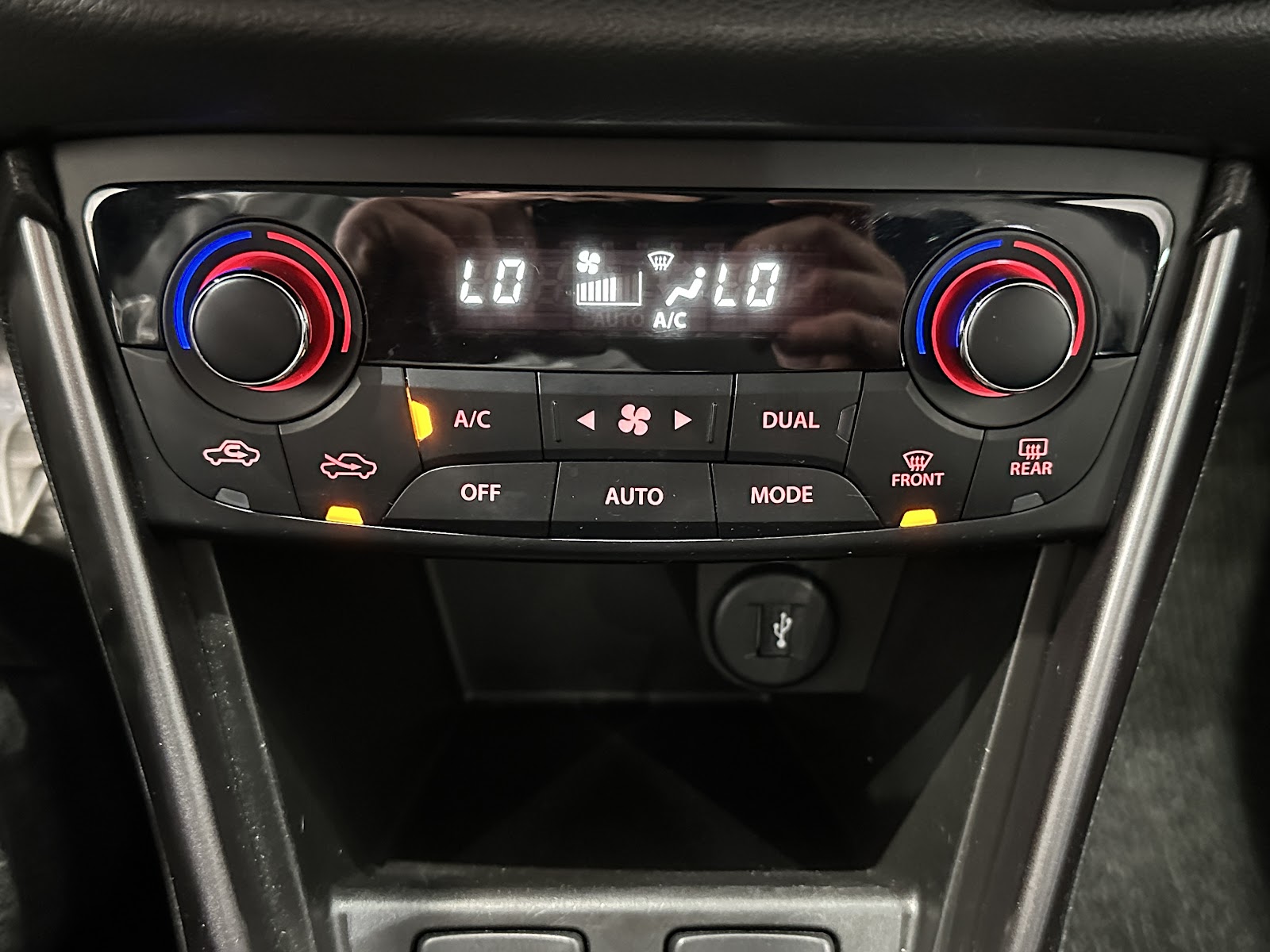 Foto 20 de SUZUKI SWACE 2021 en venta en CSV Motor VALDEFUENTES