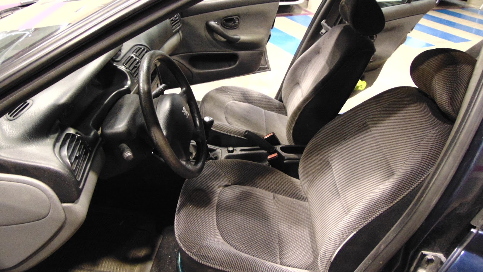 Foto 9 de PEUGEOT 406 1998 en venta en CSV Motor VALDEFUENTES