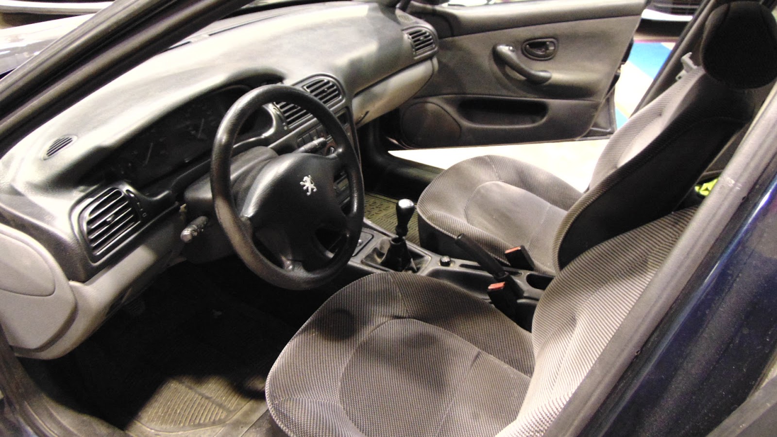 Foto 10 de PEUGEOT 406 1998 en venta en CSV Motor VALDEFUENTES
