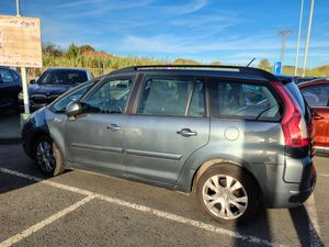 Foto 3 de CITROEN C4 GRAN PICASSO 2009 en venta en CSV Motor VALDEFUENTES