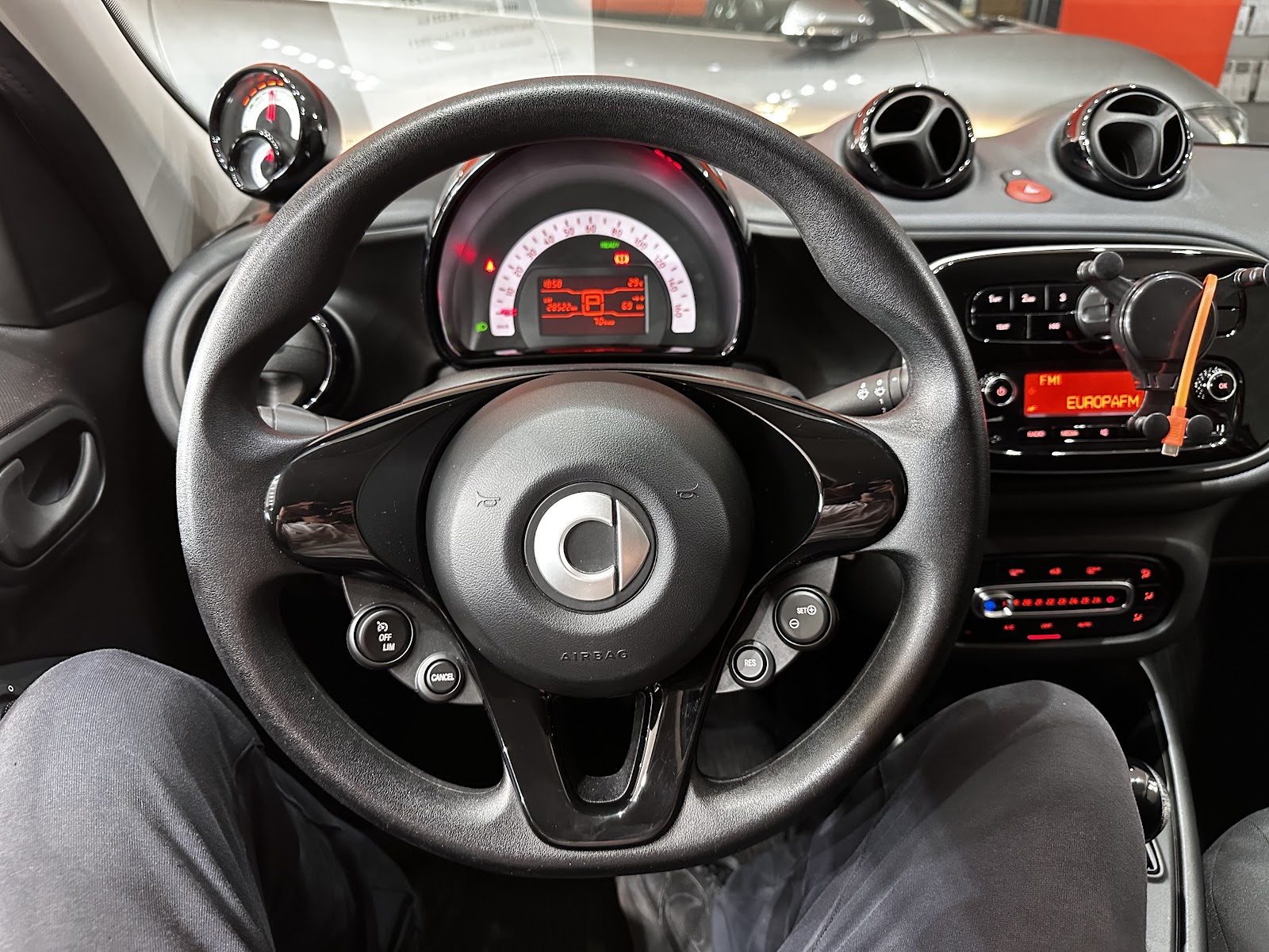 Foto 15 de SMART FORFOUR 2021 en venta en CSV Motor VALDEFUENTES