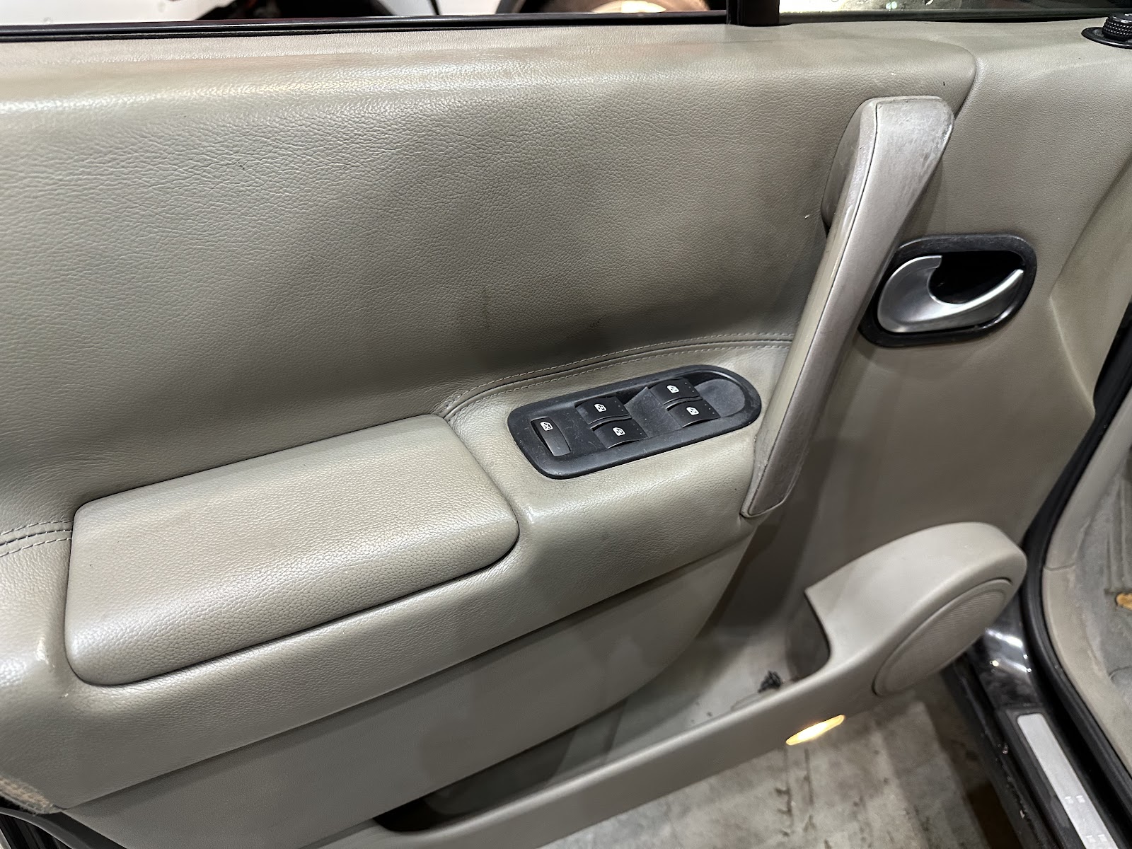Foto 13 de RENAULT SCENIC 2004 en venta en CSV Motor VALDEFUENTES