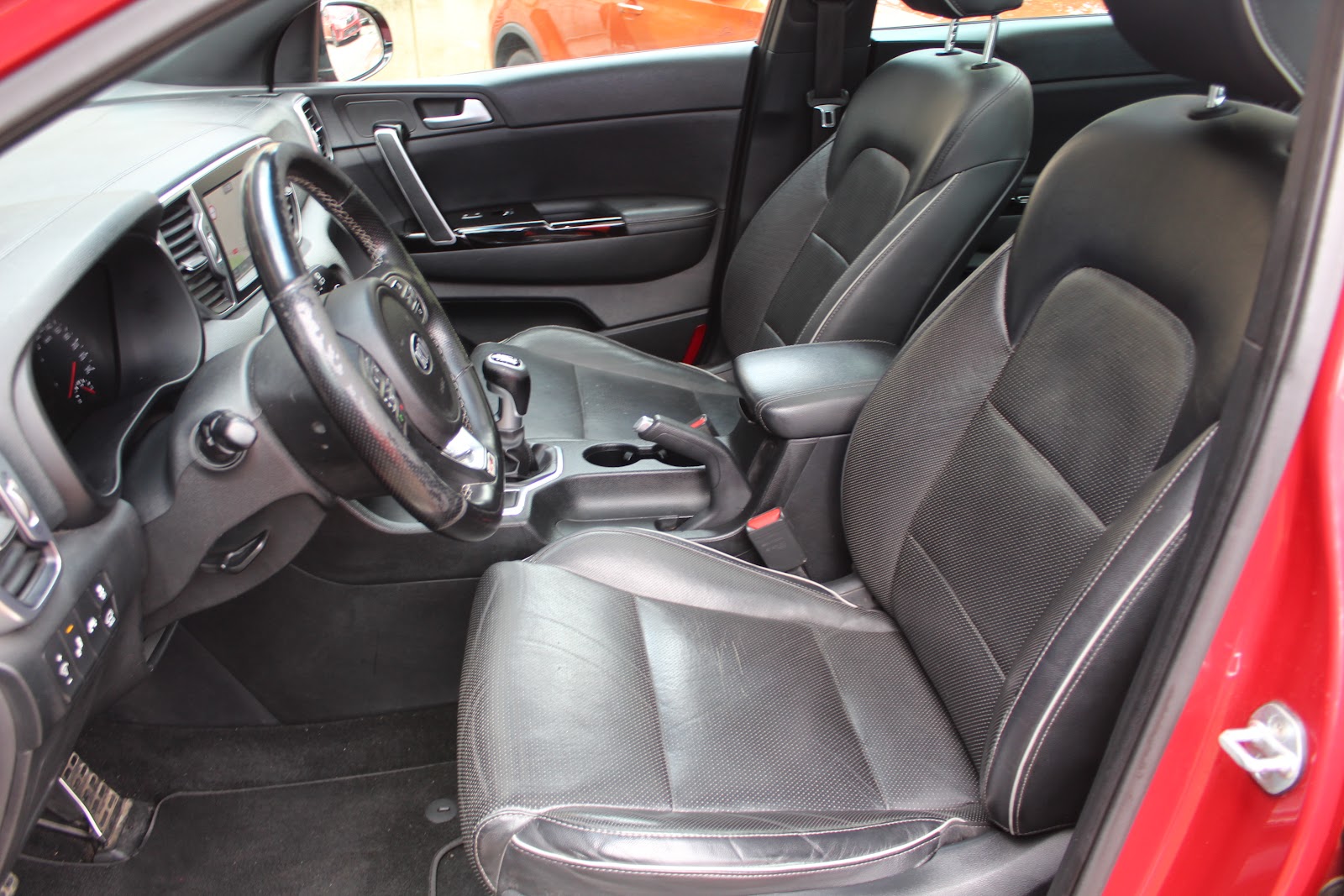 Foto 8 de KIA SPORTAGE 2018 en venta en CSV Motor VALDEFUENTES