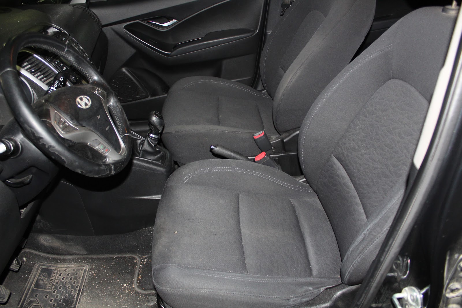 Foto 5 de HYUNDAI IX20 2011 en venta en CSV Motor VALDEFUENTES