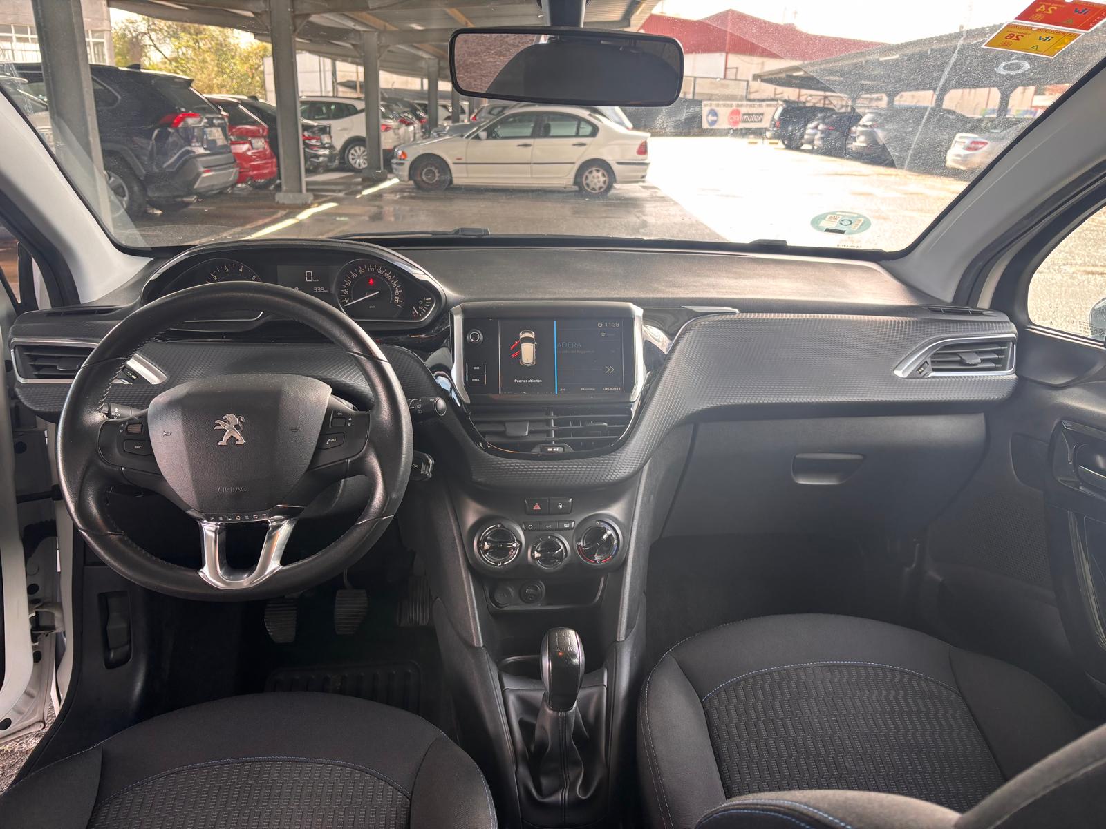 Foto 7 de PEUGEOT 208 2018 en venta en CSV Motor VALDEFUENTES