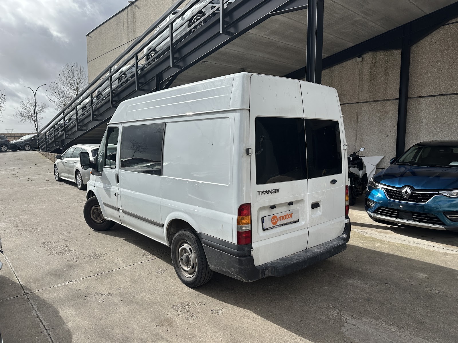 Foto 5 de FORD TRANSIT 2006 en venta en CSV Motor VALDEFUENTES