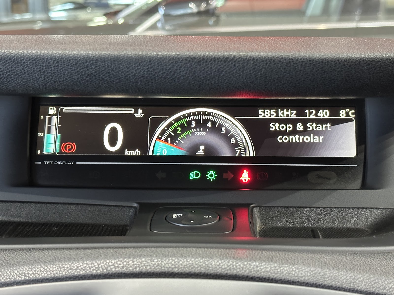 Foto 19 de RENAULT GRAND SCENIC 2014 en venta en CSV Motor VALDEFUENTES