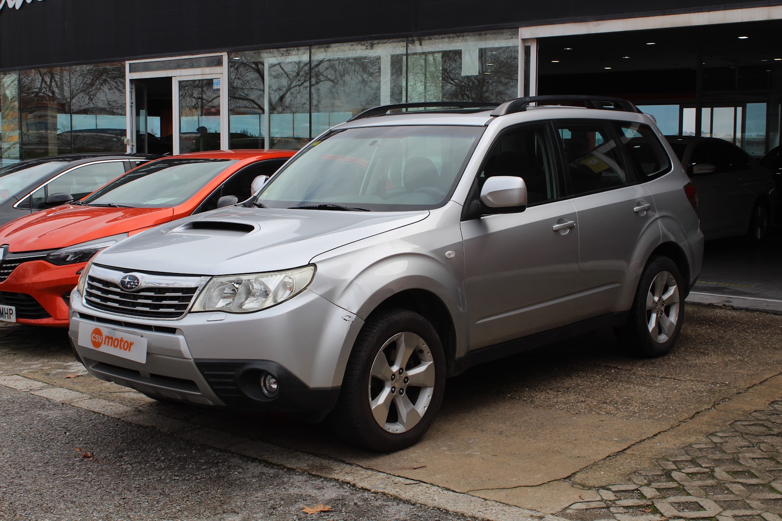 Foto 2 de SUBARU FORESTER 2010 en venta en CSV Motor VALDEFUENTES
