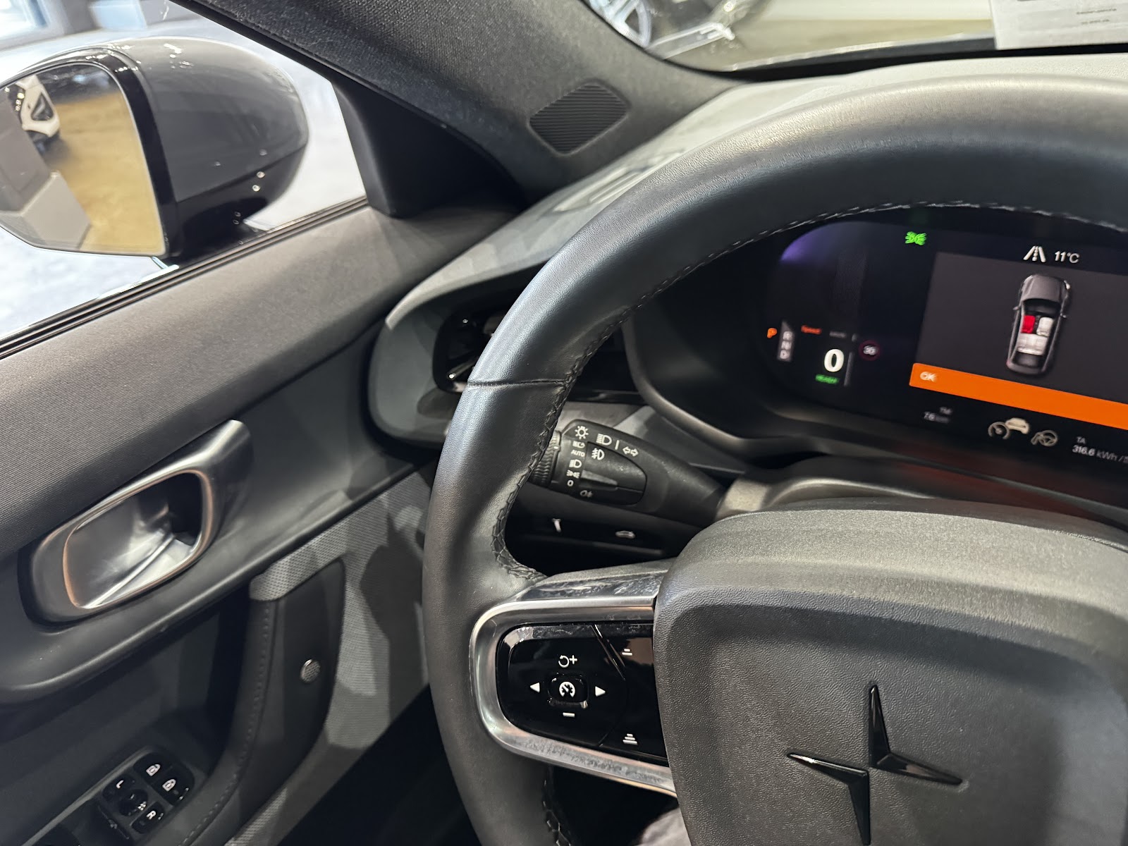 Foto 18 de POLESTAR 2 2022 en venta en CSV Motor VALDEFUENTES