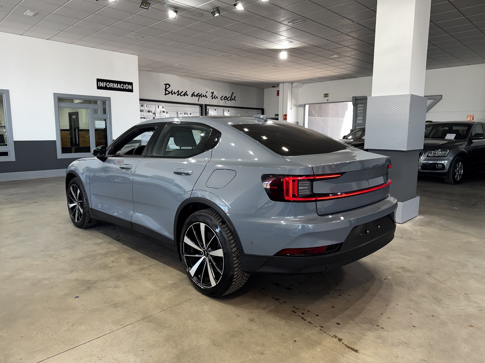 Foto 5 de POLESTAR 2 2022 en venta en CSV Motor VALDEFUENTES