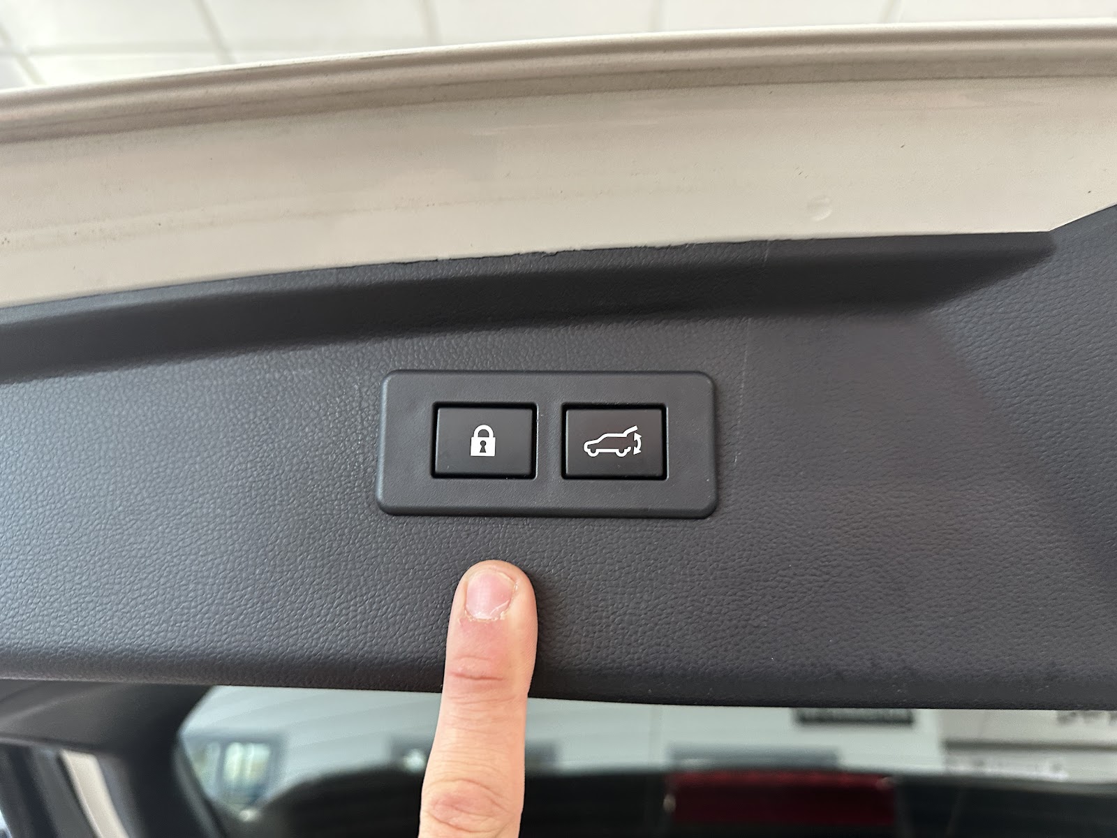 Foto 9 de SUBARU OUTBACK 2023 en venta en CSV Motor VALDEFUENTES