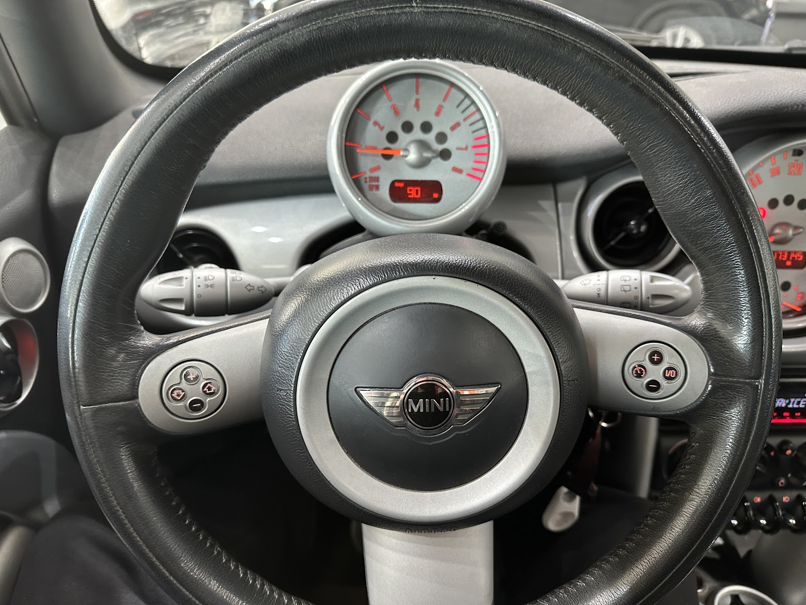Foto 11 de MINI COOPER 2005 en venta en CSV Motor VALDEFUENTES