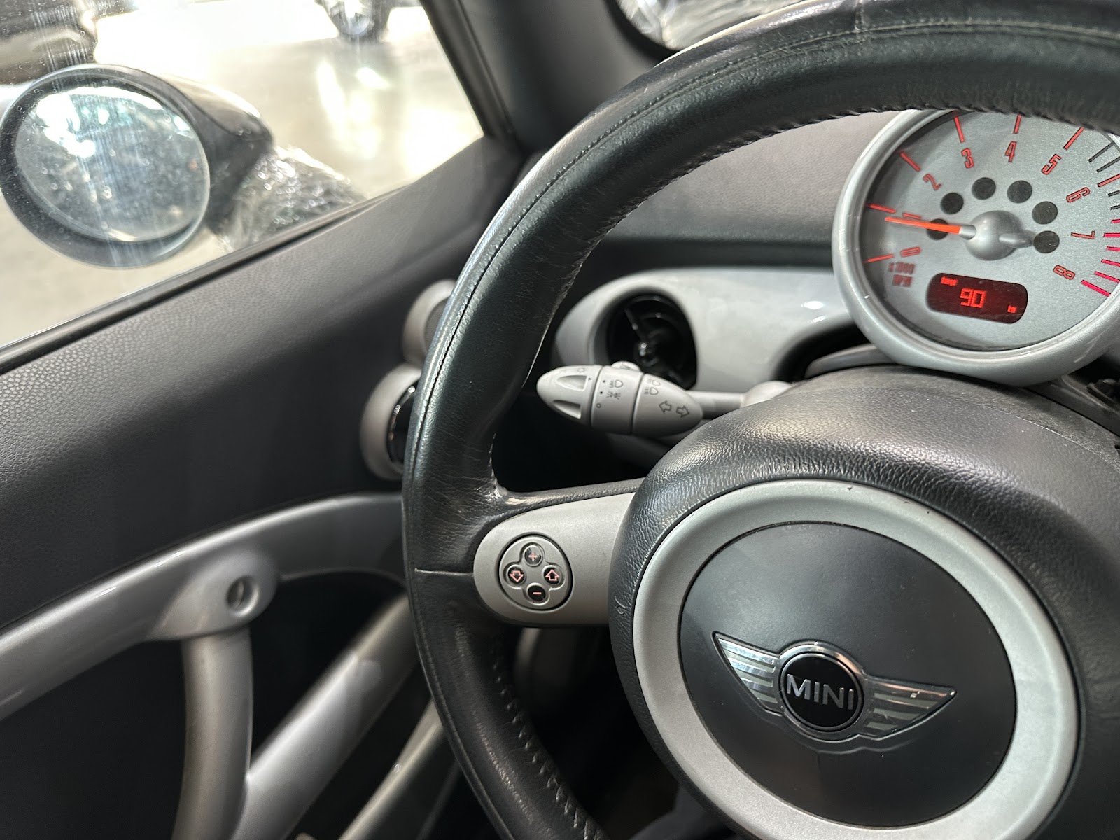 Foto 15 de MINI COOPER 2005 en venta en CSV Motor VALDEFUENTES