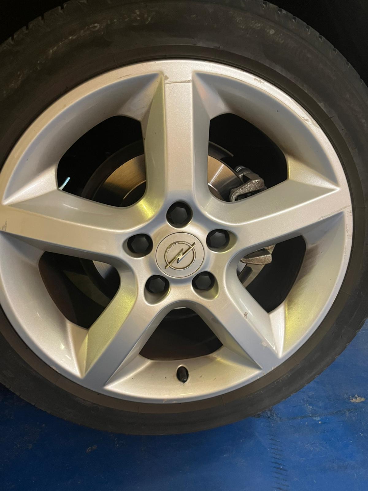 Foto 11 de OPEL ASTRA 2006 en venta en CSV Motor VALDEFUENTES