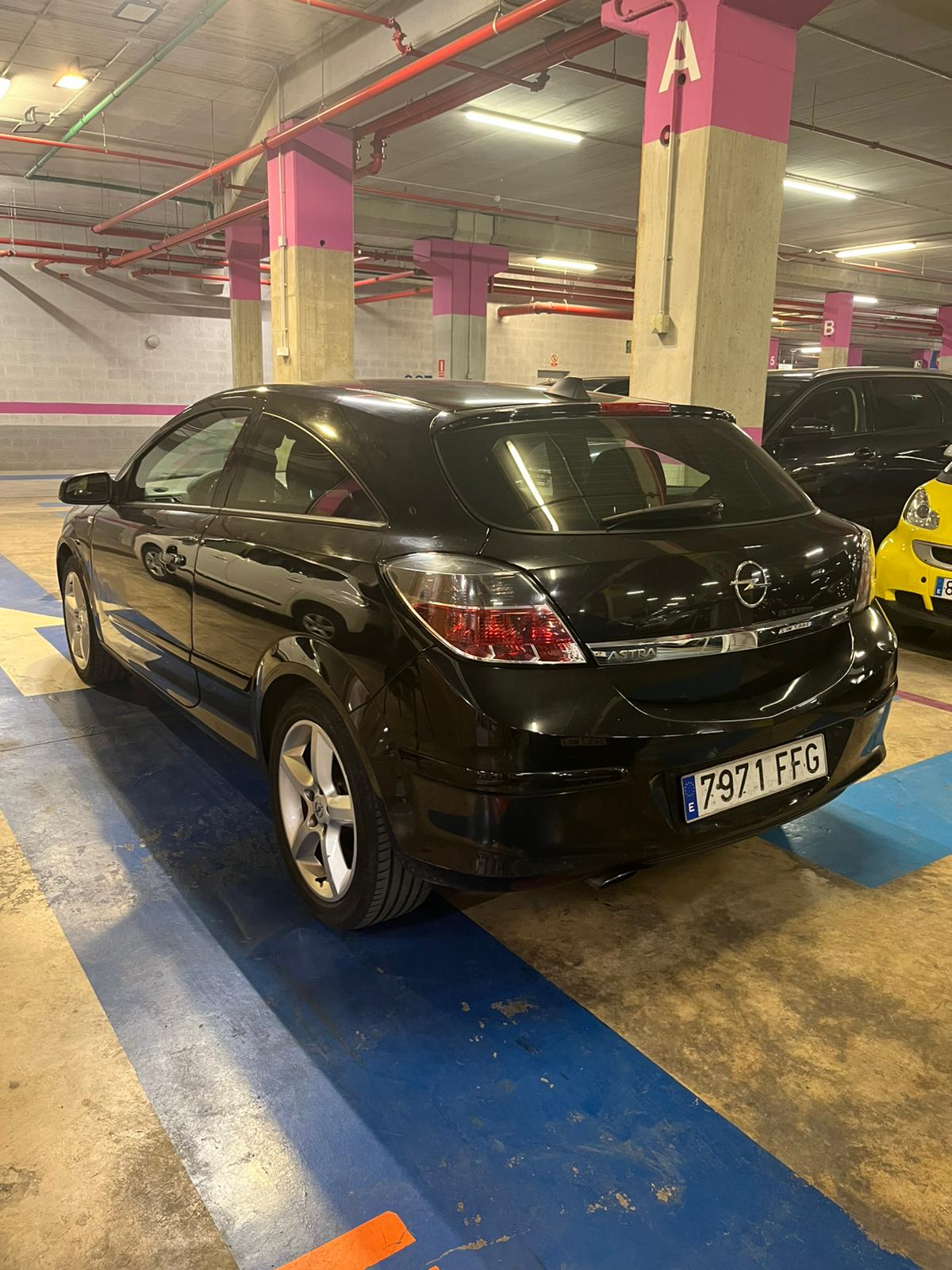 Foto 3 de OPEL ASTRA 2006 en venta en CSV Motor VALDEFUENTES