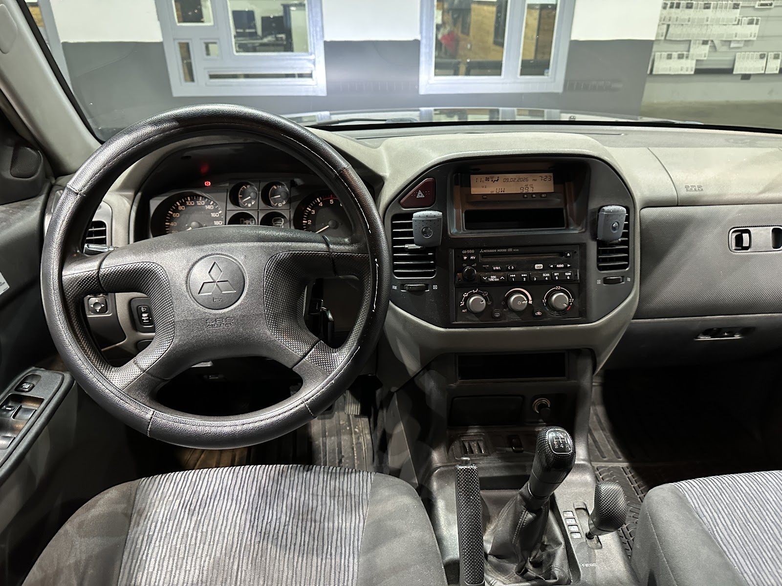 Foto 11 de MITSUBISHI MONTERO LARGO 3,2 DID 165CV 2005 en venta en CSV Motor VALDEFUENTES