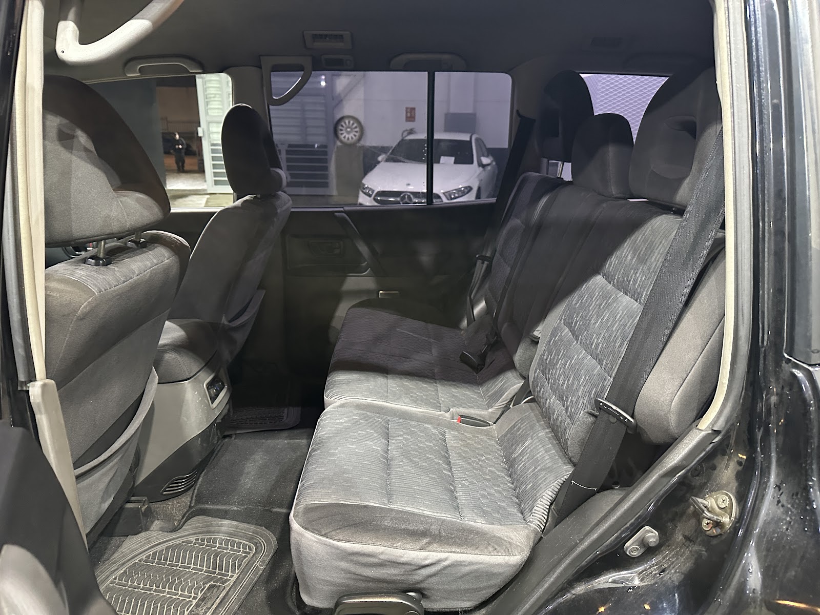 Foto 10 de MITSUBISHI MONTERO LARGO 3,2 DID 165CV 2005 en venta en CSV Motor VALDEFUENTES