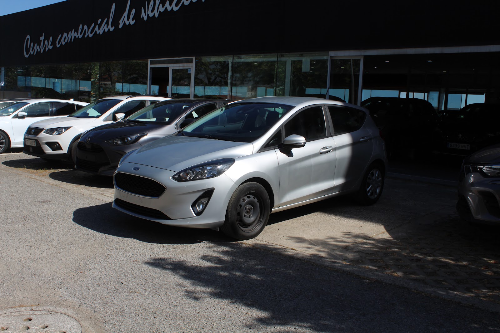Foto 2 de Ford Fiesta 2021 en venta en CSV Motor BARCELONA · color Gris