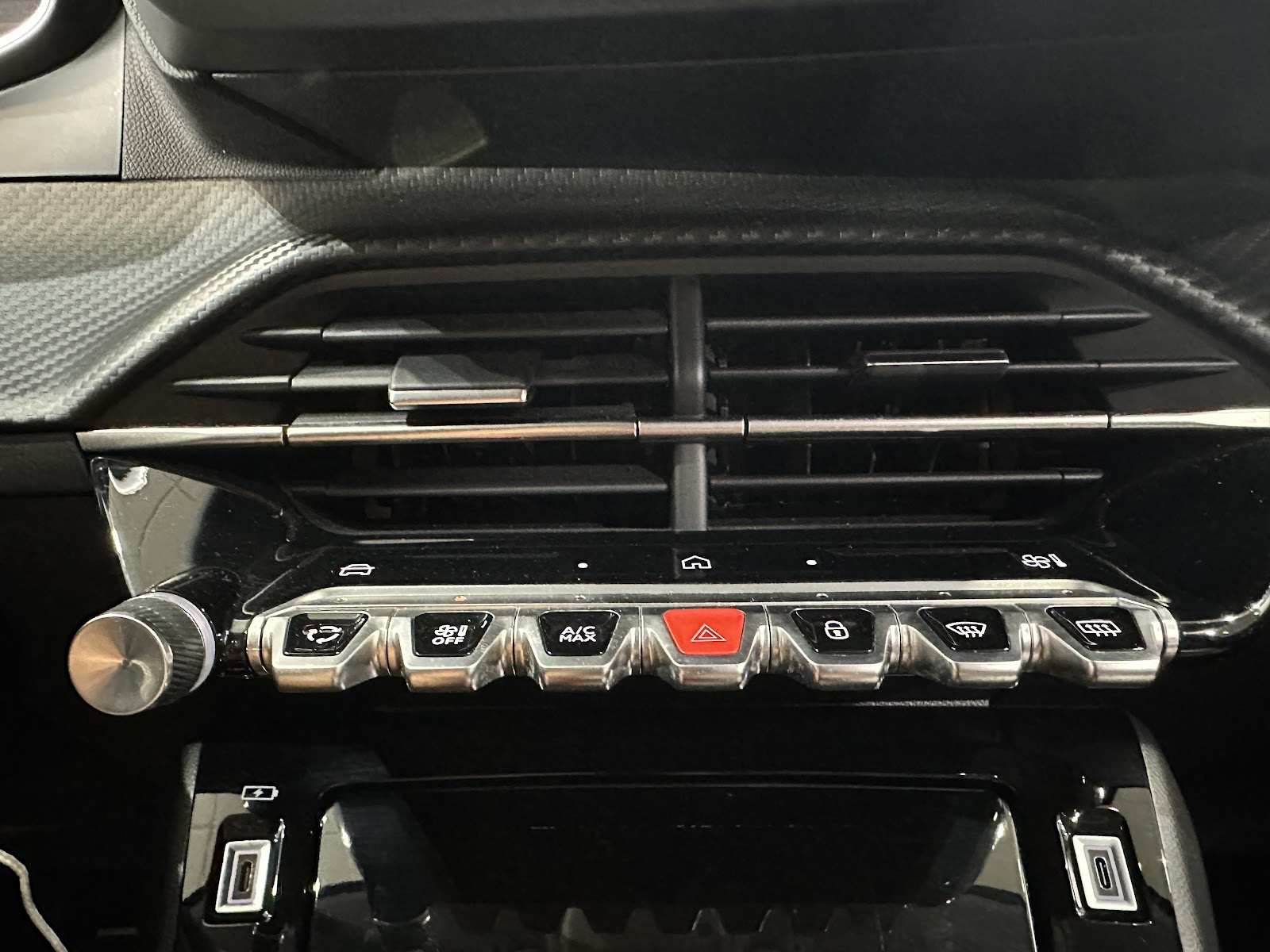 Foto 18 de PEUGEOT 208 2025 en venta en CSV Motor VALDEFUENTES