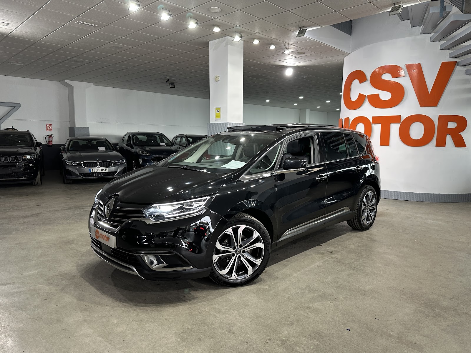 Foto 2 de RENAULT ESPACE 2.0 BLUE DCI 190CV ZEN EDC MONOVOLUMEN 2021 en venta en CSV Motor VALDEFUENTES