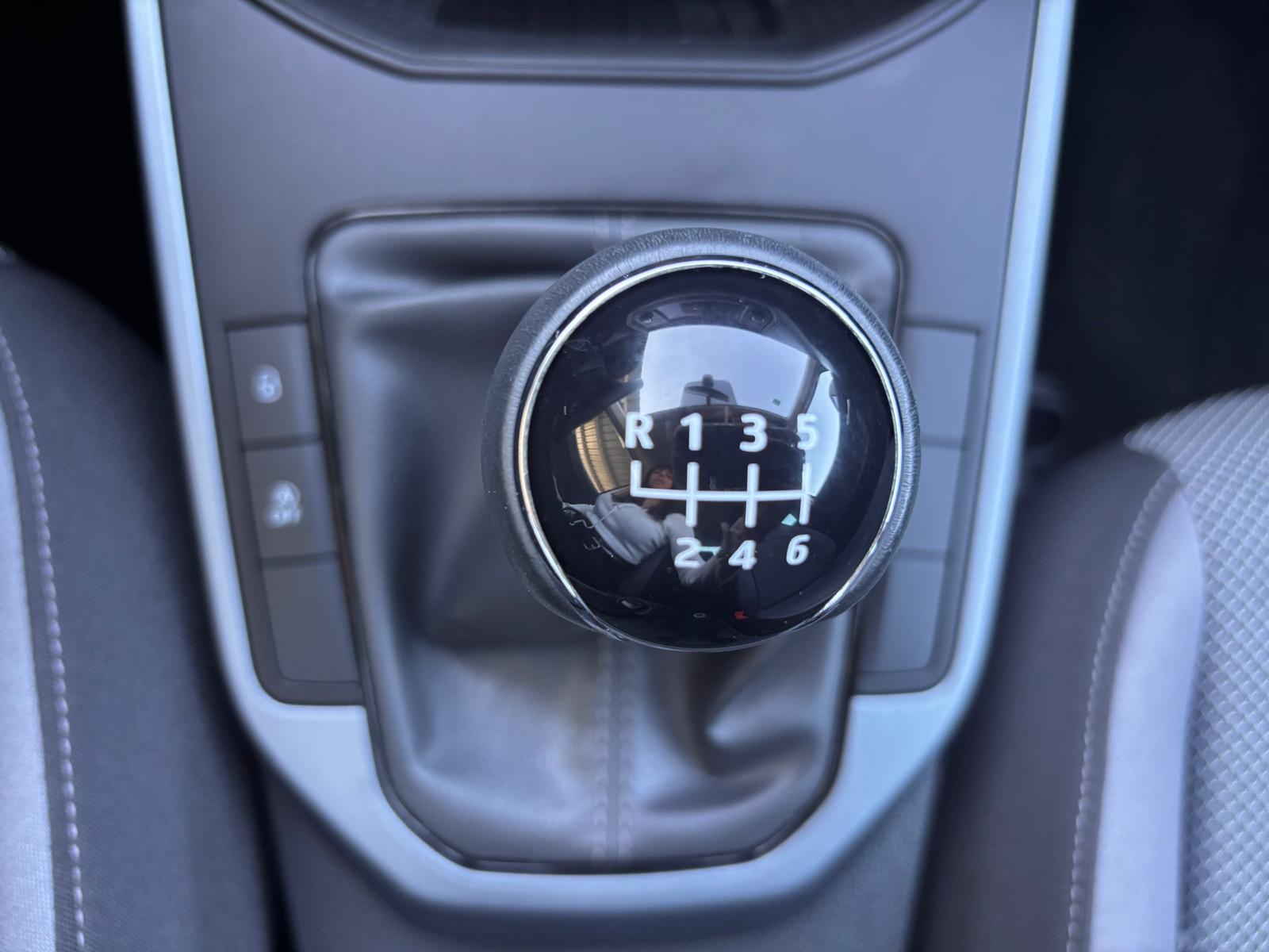 Foto 14 de SEAT ARONA 2019 en venta en CSV Motor SEVILLA