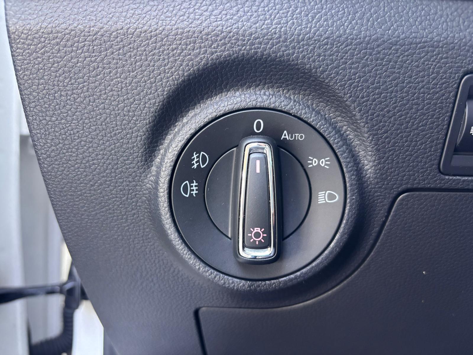 Foto 16 de SEAT ARONA 2019 en venta en CSV Motor SEVILLA