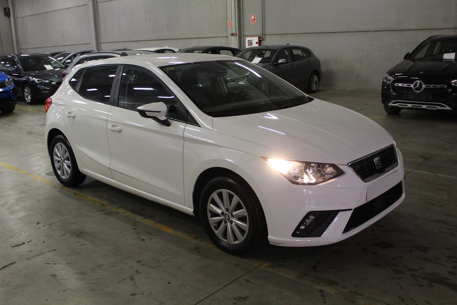Foto 2 de SEAT IBIZA V 1.0 I 80 12V 80 CV 2019 en venta en CSV Motor VALDEFUENTES